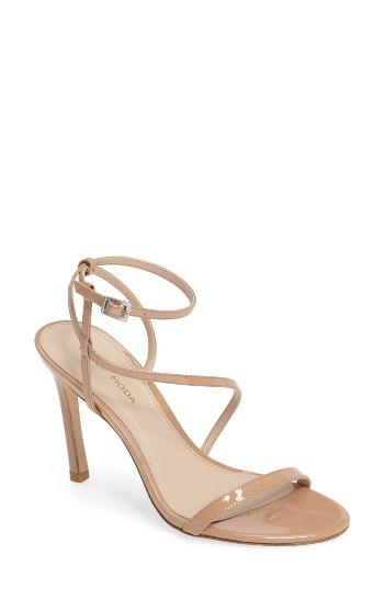 Women's Pelle Moda Angler2 Sandal .5 M - Beige