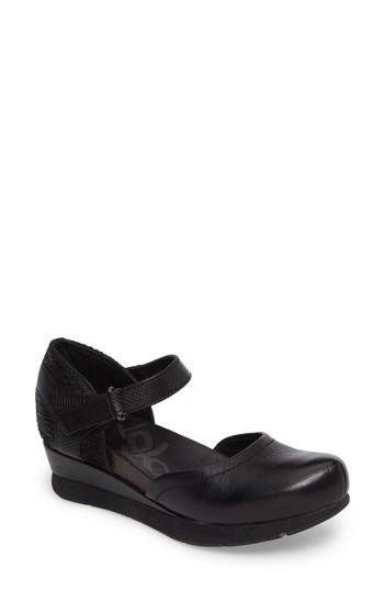 Women's Otbt Companion Mary Jane Wedge