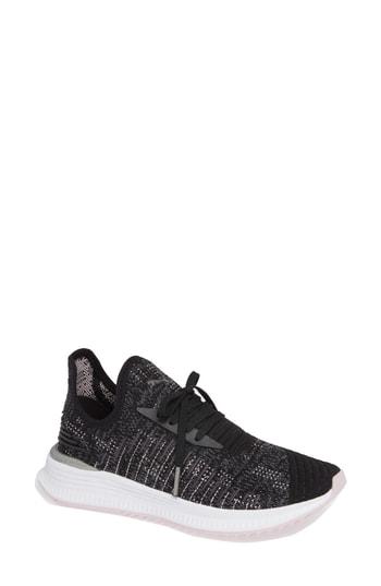 Women's Puma Avid Evoknit Sneaker M - Black