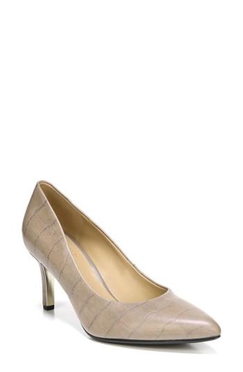 Women's Naturalizer Natalia Pointy Toe Pump .5 W - Brown