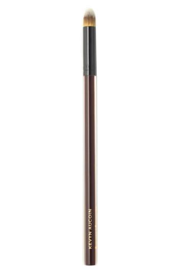 Space. Nk. Apothecary Kevyn Aucoin Beauty The Blender/concealer Brush, Size - No Color