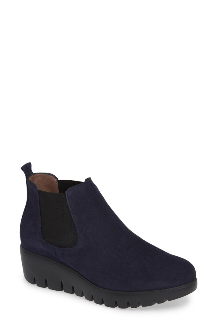 Women's Wonders Slip-on Chelsea Boot .5-6us / 36eu - Blue