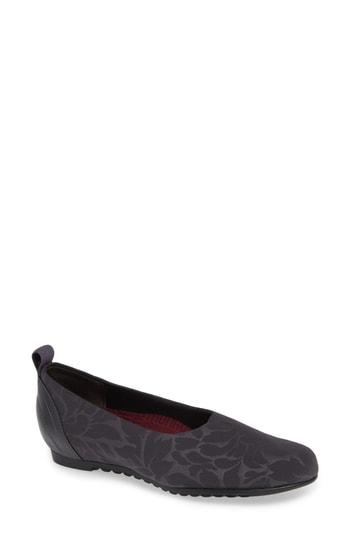 Women's Munro Iriana Flat .5 Ww - Blue