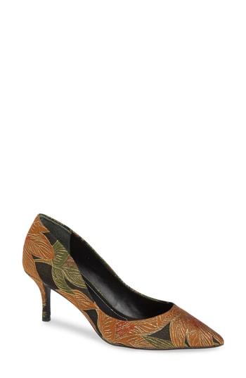 Women's Charles By Charles David Addie Pump M - Orange