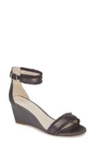 Women's Kenneth Cole New York Davis Sandal M - Grey