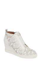 Women's Linea Paolo Felicia Ii Wedge Bootie M - White