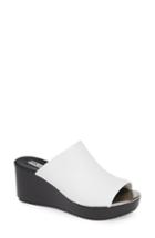 Women's Karl Lagerfeld Paris Lyric Slide Sandal .5 M - White