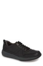 Men's Clarks Unstructured - Un Coast Form Sneaker