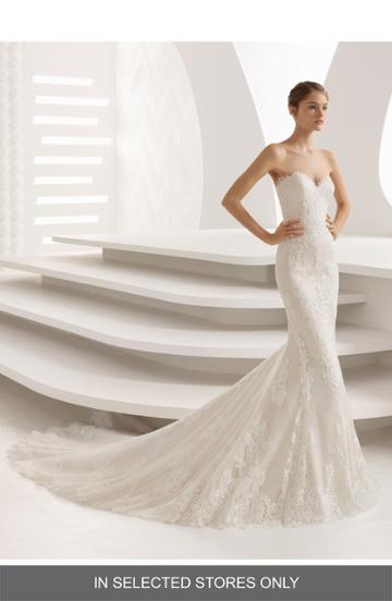 Women's Rosa Clara Abril Strapless Sweetheart Lace Mermaid Gown