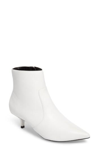 Women's Topshop Abba Pointy Toe Bootie .5us / 37eu - White