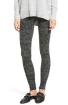 Women's Nordstrom 'go To' Print Leggings - Black