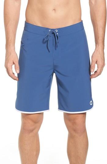 Men's Vineyard Vines Contrast Trim Board Shorts - Blue