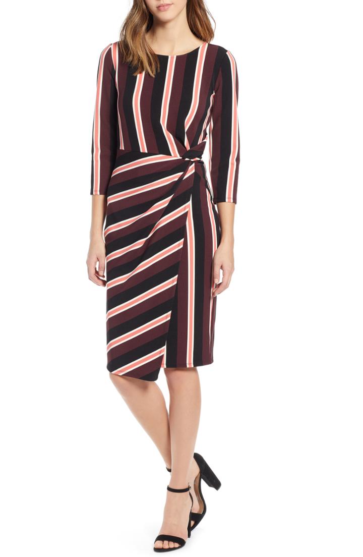 Women's Socialite Side Twist Dress - Burgundy