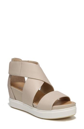 Women's Dr. Scholl's Scout Sandal .5 M - Beige