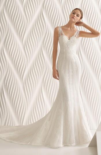 Women's Rosa Clara Adelfa Embellished Lace Mermaid Gown, Size In Store Only - White