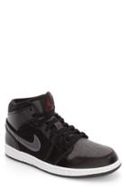 Men's Nike Air Jordan 1 Mid Winterized Sneaker