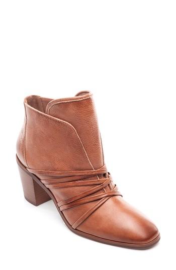 Women's Bernardo Felicity Bootie .5 M - Brown