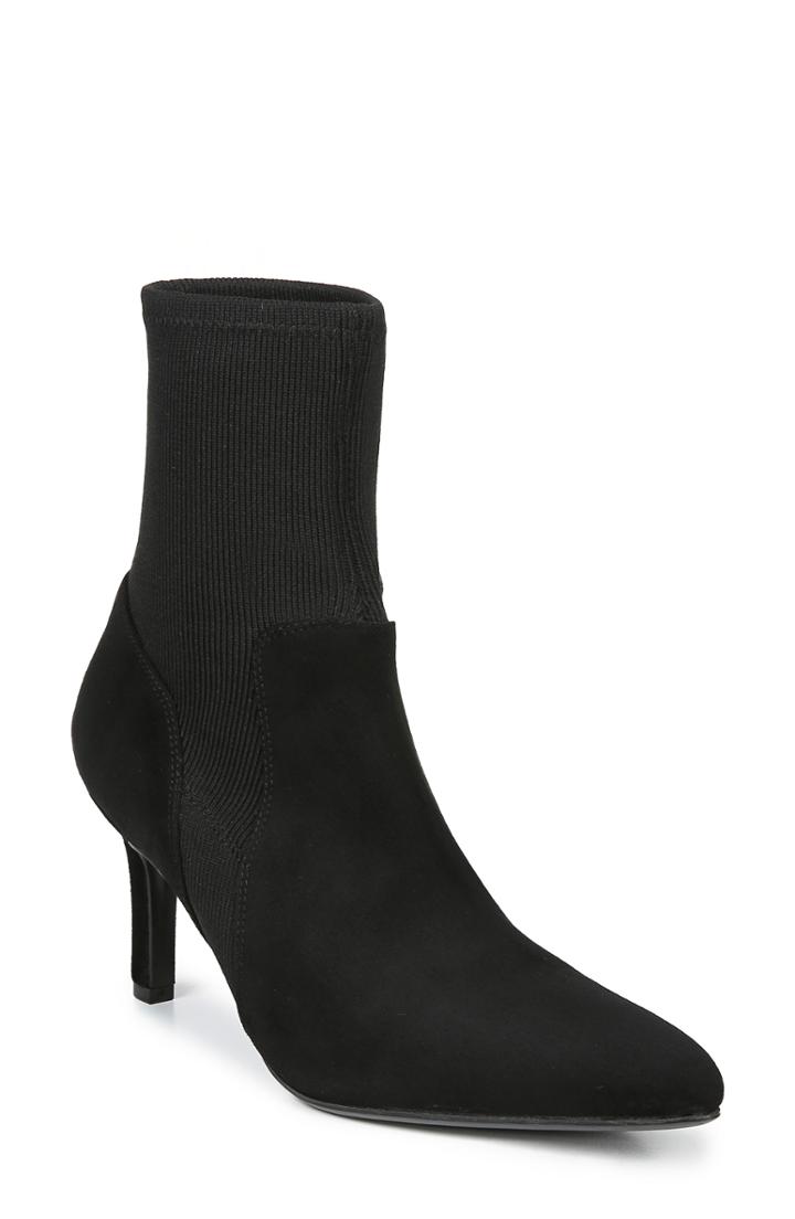 Women's Naturalizer Neola Bootie .5 W - Black