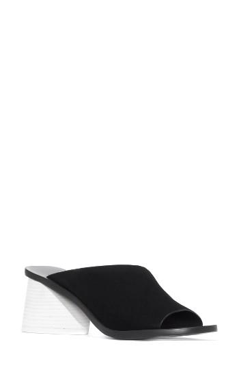 Women's Mercedes Castillo Izar Slide Sandal .5 M - Black