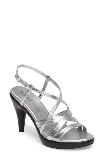 Women's Athena Alexander Gabrielaa Cross Strap Sandal .5 M - Metallic