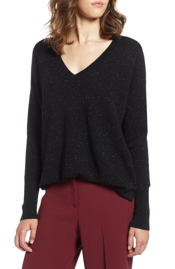 Petite Women's Halogen Relaxed V-neck Cashmere Sweater, Size P - Black