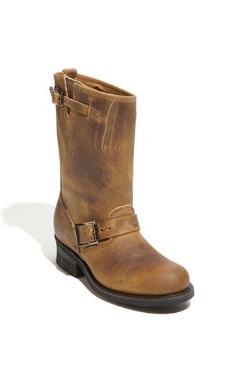 Women's Frye 'engineer 12r' Boot M - Brown