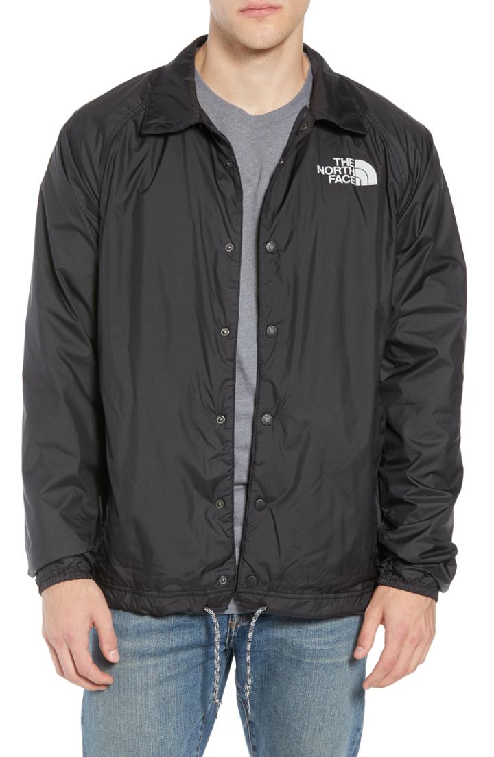 Men's The North Face Regular Fit Water Resistant Coach's Jacket - Black