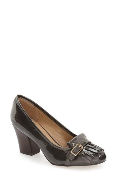 Women's Isola 'tara' Kiltie Pump