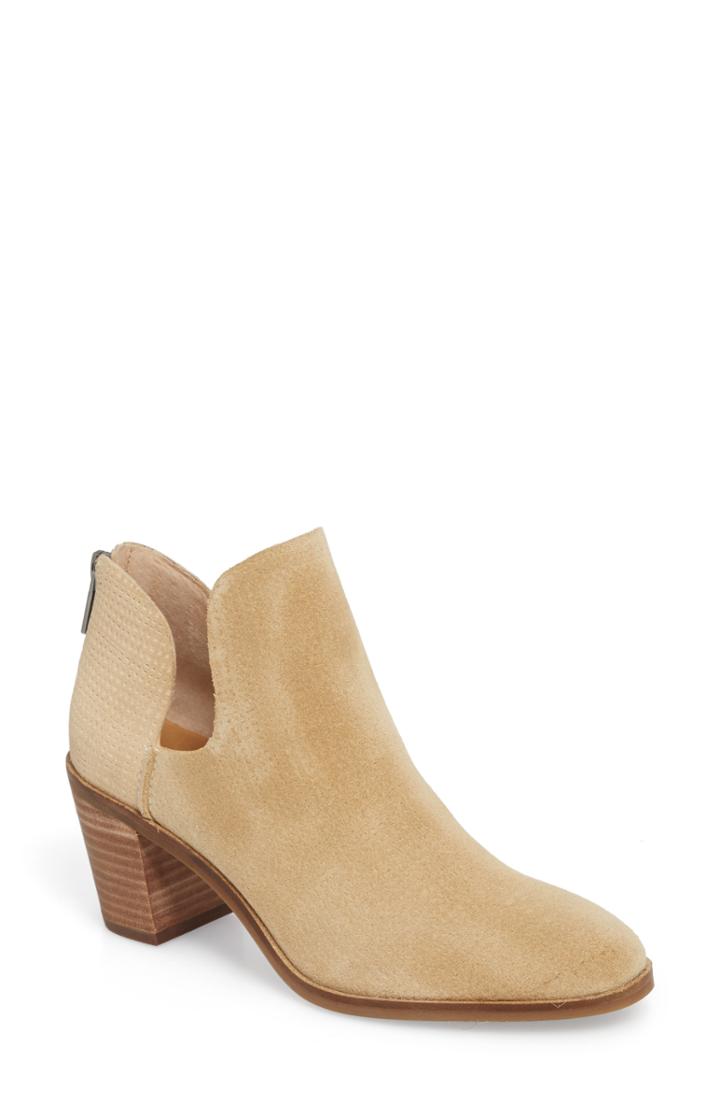 Women's Lucky Brand Powe Bootie M - Beige