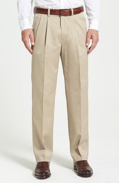 Men's Nordstrom Men's Shop 'classic' Smartcare(tm) Relaxed Fit Double Pleated Cotton Pants X 29 - Beige (online Only)