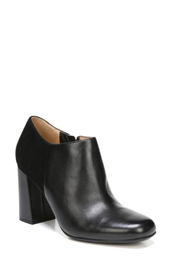 Women's Naturalizer Rainy Bootie M - Black