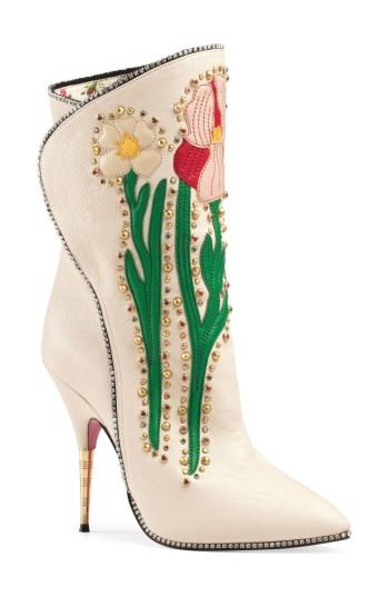 Women's Gucci Fosca Floral Embellished Pointy Toe Boot Us / 37eu - White