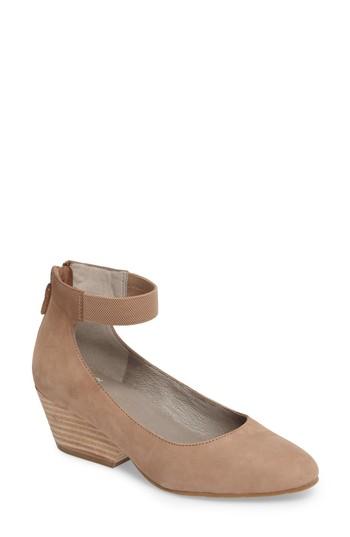 Women's Eileen Fisher 'liz' Ankle Strap Pump .5 M - Beige