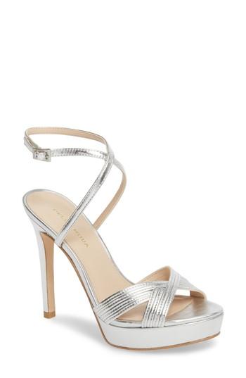 Women's Pelle Moda Olson Platform Sandal .5 M - Metallic