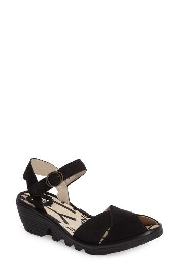 Women's Fly London Pero Wedge Sandal .5-6us / 36eu - Black