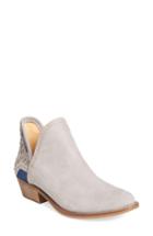 Women's Lucky Brand Kambry Perforated Bootie M - Grey