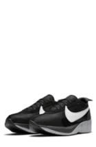 Men's Nike Moon Racer Sneaker .5 M - Black