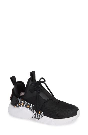 Women's Nike Air Huarache City Premium Sneaker .5 M - Black