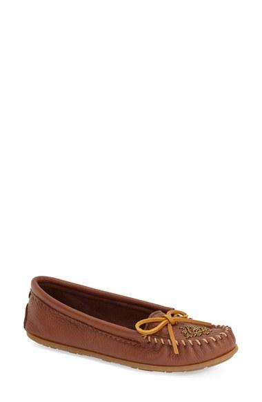 Women's Minnetonka Beaded Moccasin M - Brown