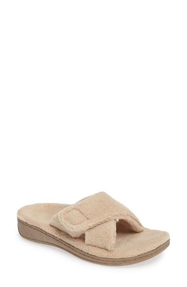 Women's Vionic Indulge Relax Slipper M - Beige