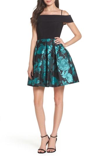 Women's Morgan & Co. Fit & Flare Dress - Black