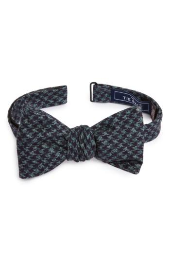Men's The Tie Bar Woolf Houndstooth Wool Bow Tie, Size - Purple