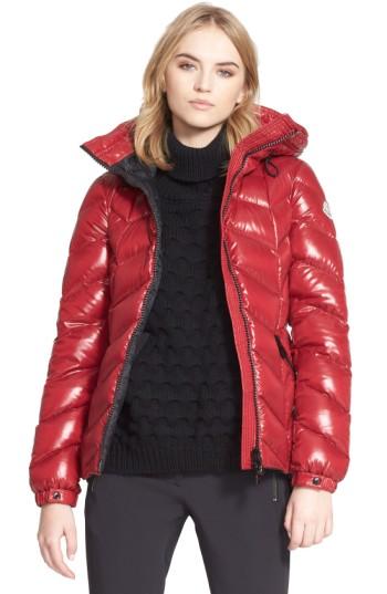 Women's Moncler 'badete' Hooded Down Puffer Coat - Red