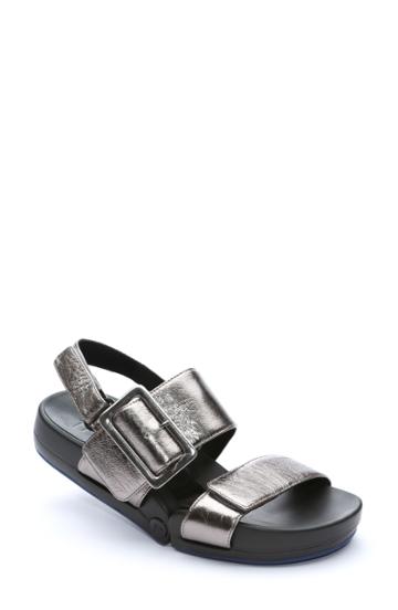 Women's Figs By Figueroa Figulous Buckle Sandal Eu - Metallic