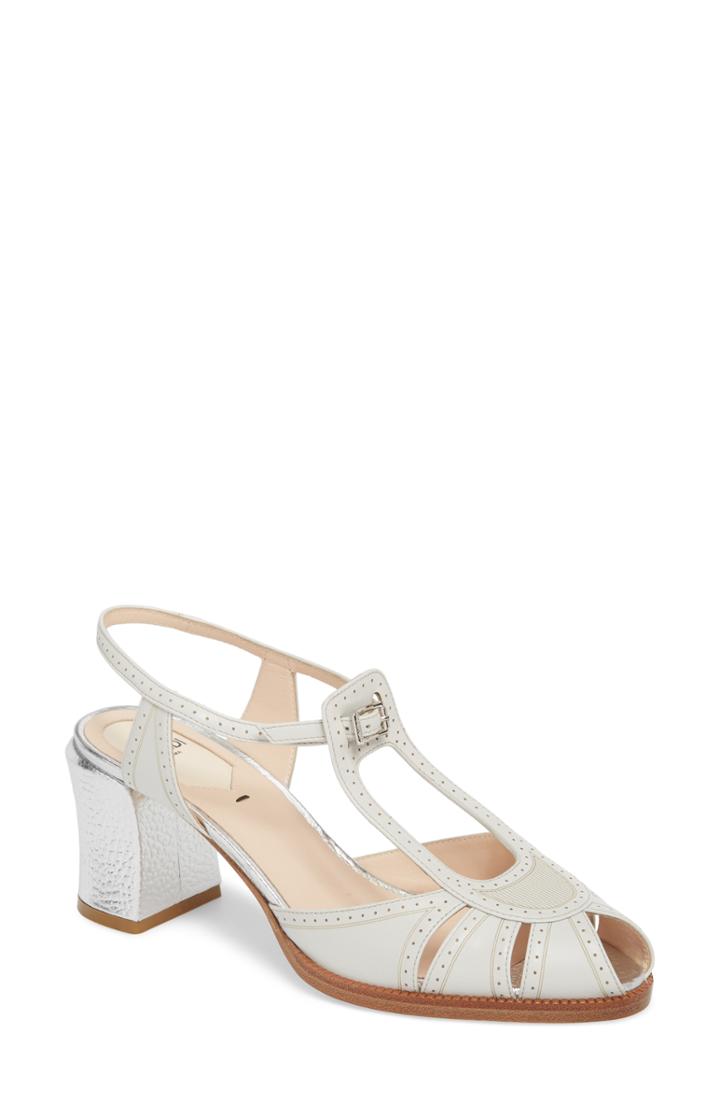 Women's Fendi Chameleon Block Heel Sandal .5us / 35eu - Ivory