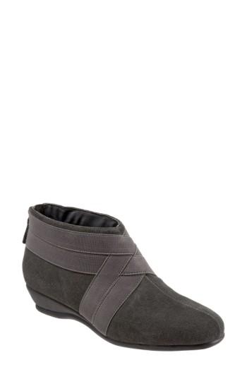 Women's Trotters 'latch' Bootie (women) .5 M - Grey