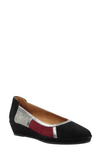 Women's L'amour Des Pieds Betty Jane Wedge M - Black