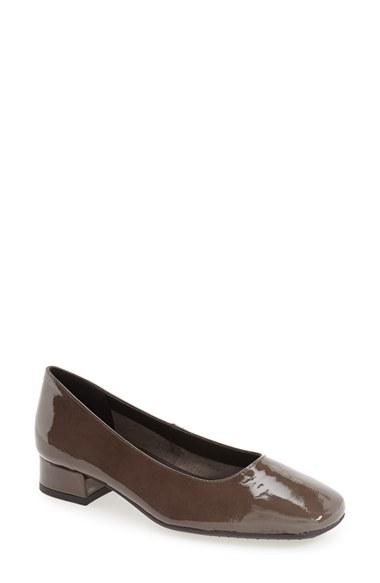 Women's The Flexx 'longly' Square Toe Pump M - Grey