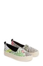Women's Sakroots Saz Slip-on Sneaker .5 M - Green