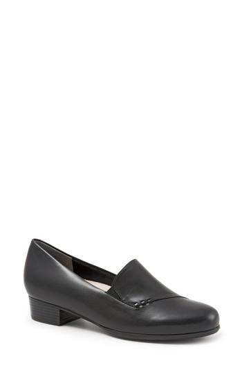 Women's Trotters Moment Pump N - Black
